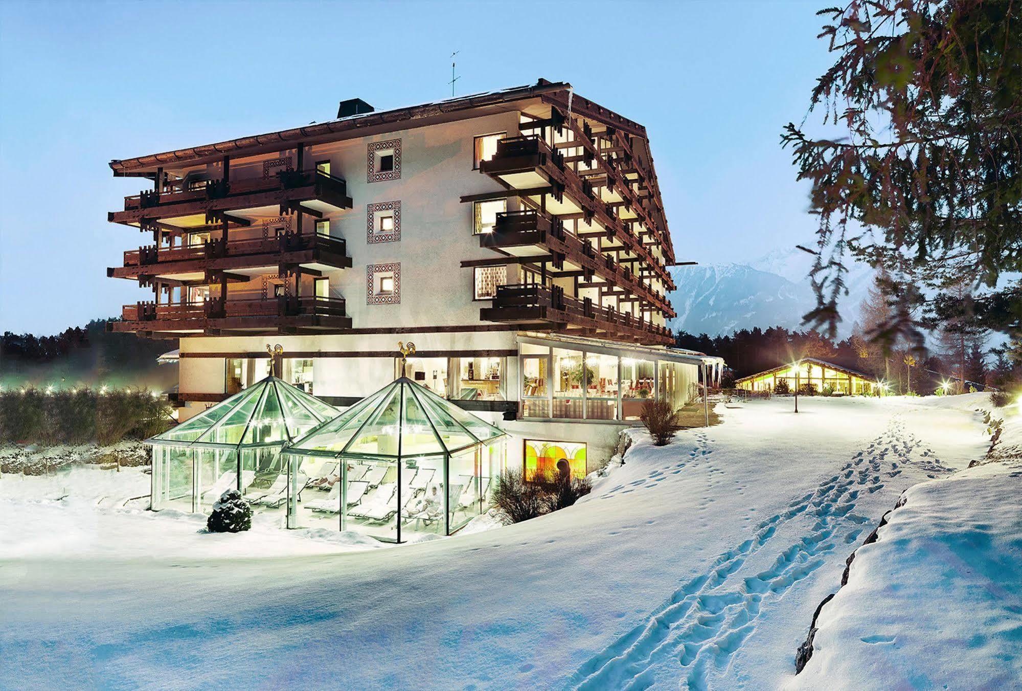 Kaysers Tirolresort - Wohlfuehlhotel Fuer Erwachsene มีมิง ภายนอก รูปภาพ